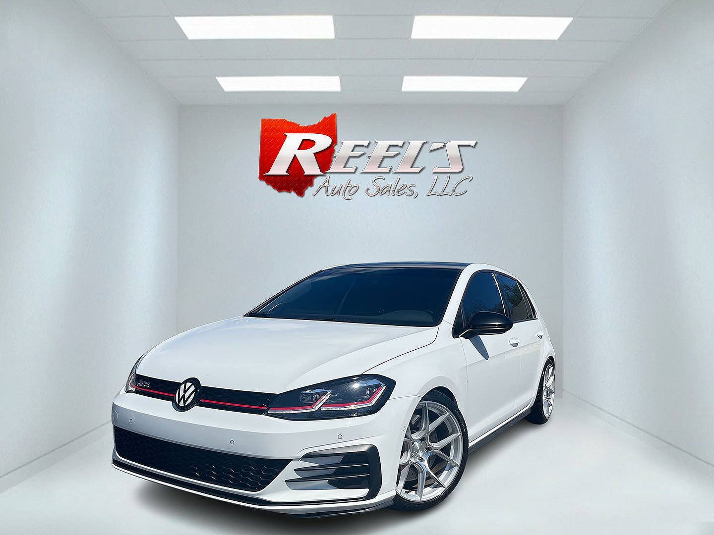 2021 VOLKSWAGEN Golf GTI