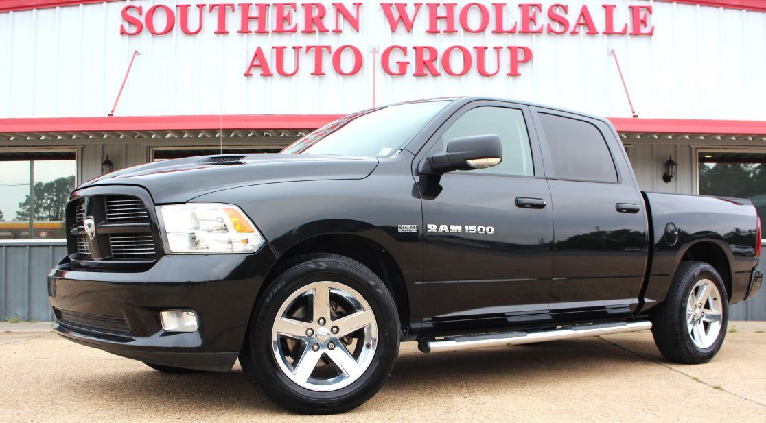 2011 DODGE Ram