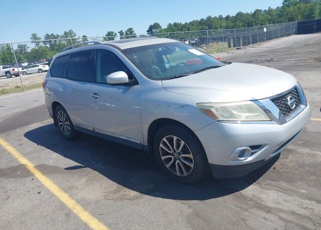 2015 NISSAN Pathfinder