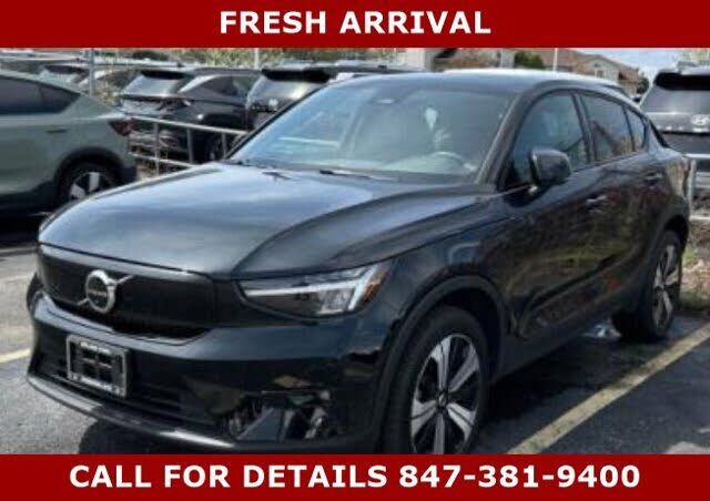 2023 VOLVO C40