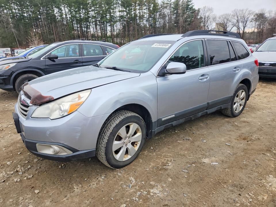2012 SUBARU Outback