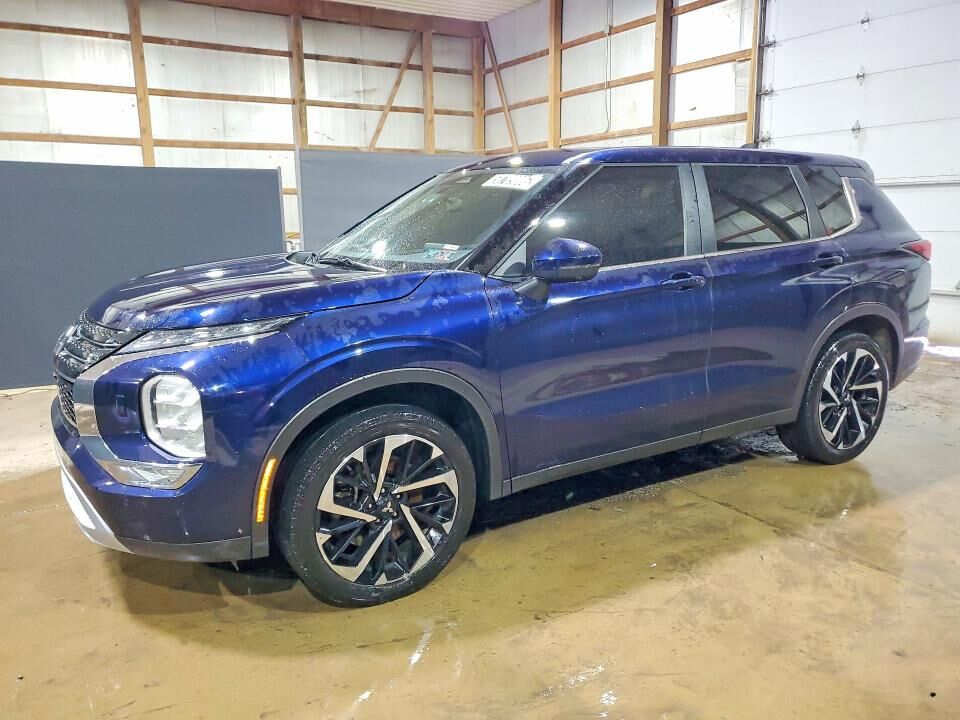 2024 MITSUBISHI Outlander