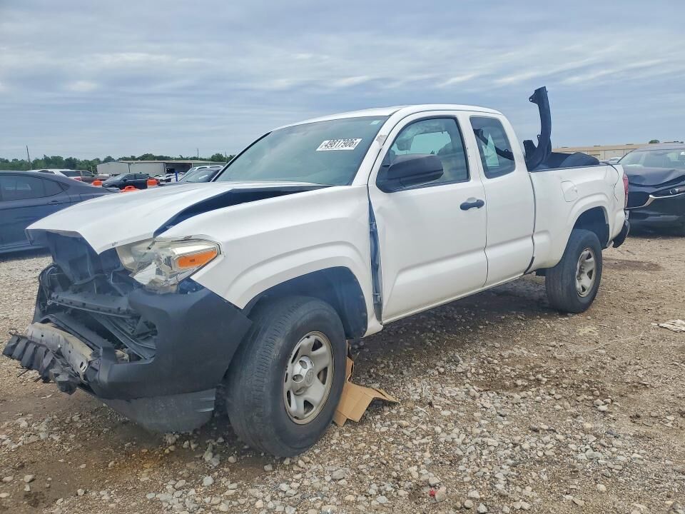 2017 TOYOTA Tacoma