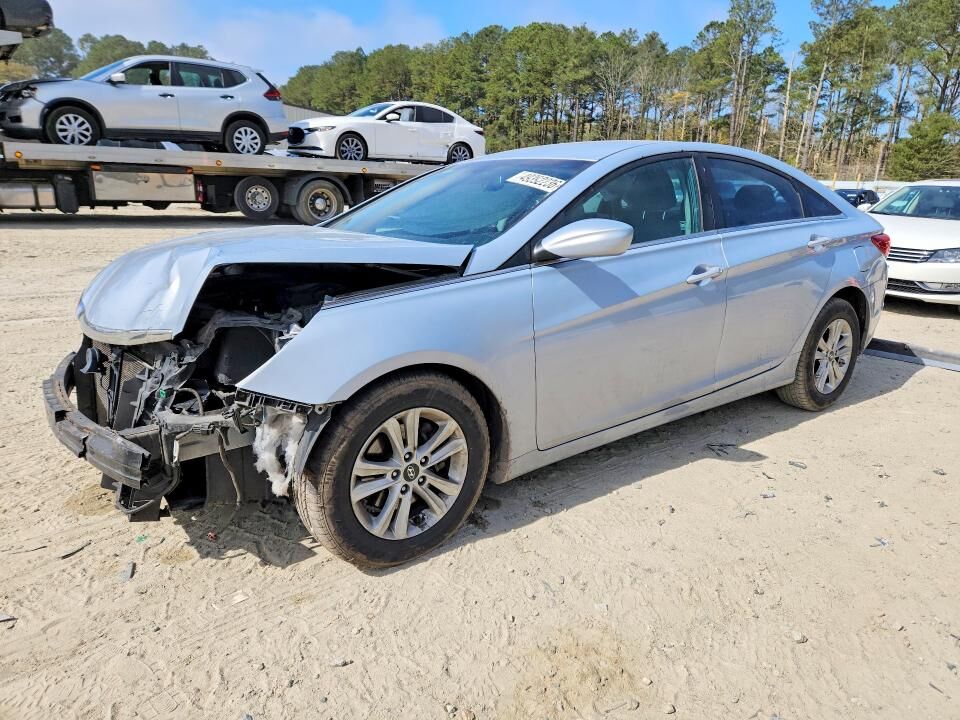 2013 HYUNDAI Sonata