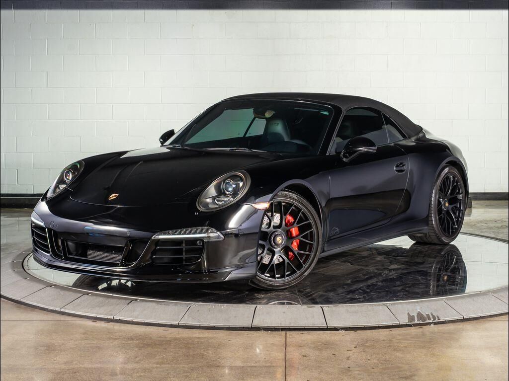 2015 PORSCHE 911