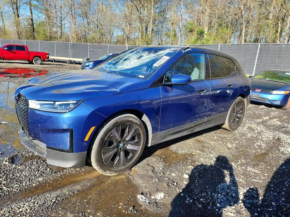 2024 BMW ix