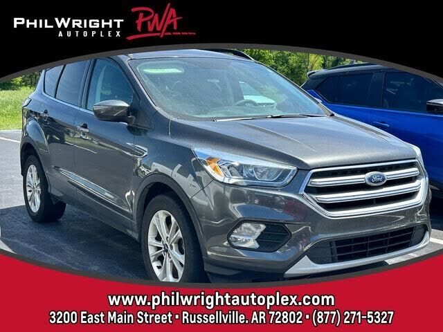 2017 FORD Escape