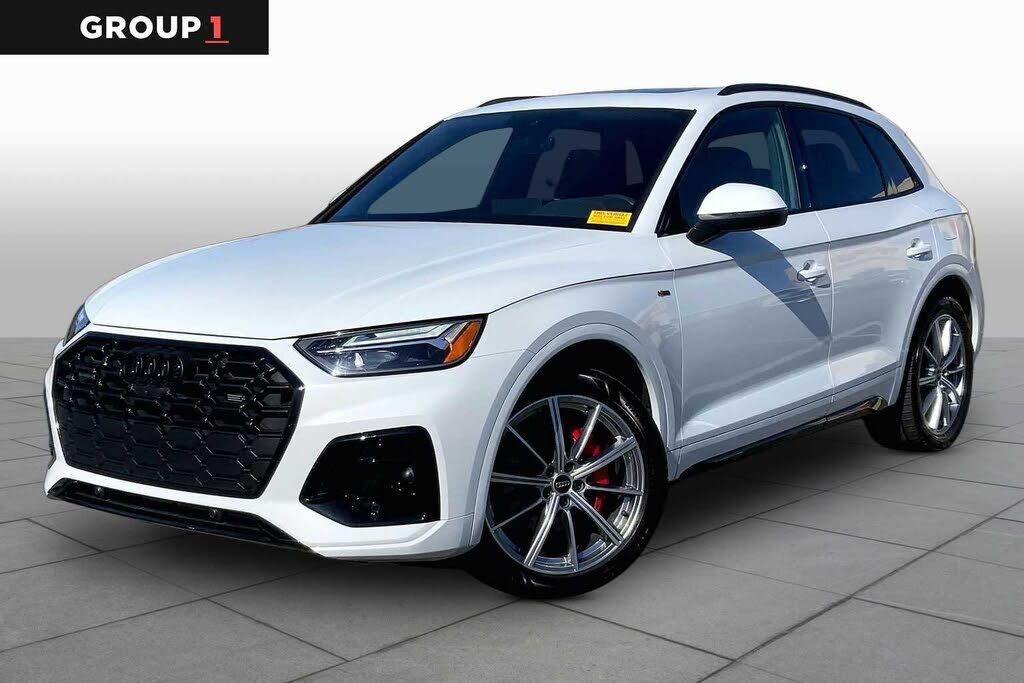 2024 AUDI Q5 e