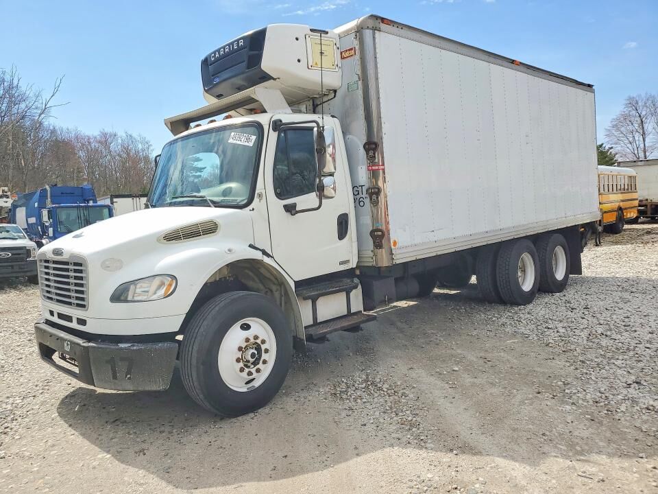 2009 FREIGHTLINER M2