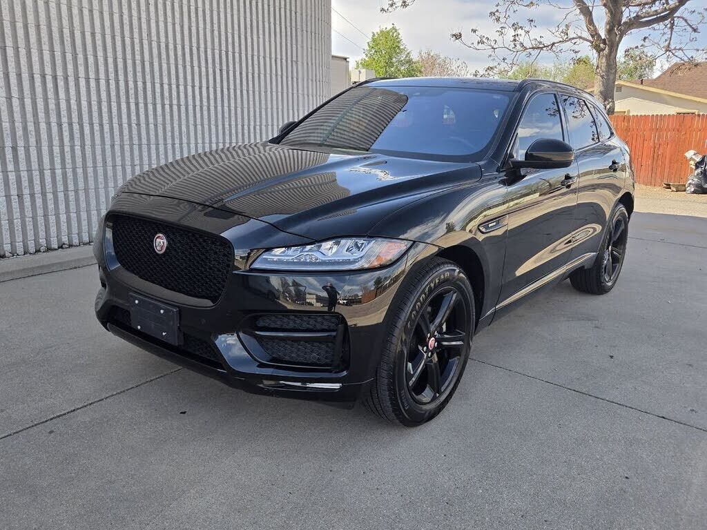 2018 JAGUAR F-Pace