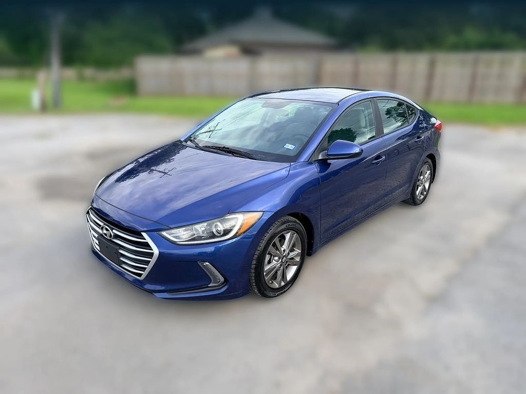 2017 HYUNDAI Elantra