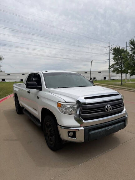 2016 TOYOTA Tundra