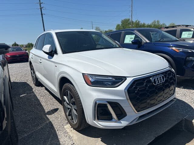 2022 AUDI Q5