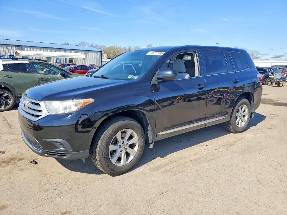 2013 TOYOTA Highlander
