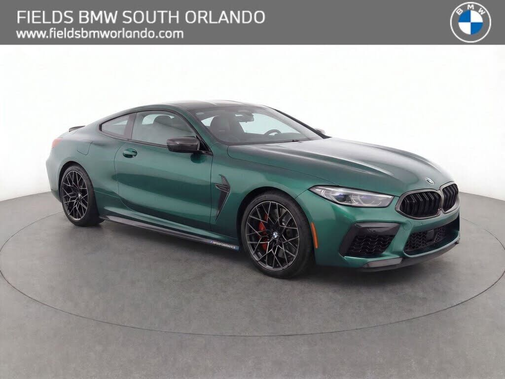 2023 BMW M8