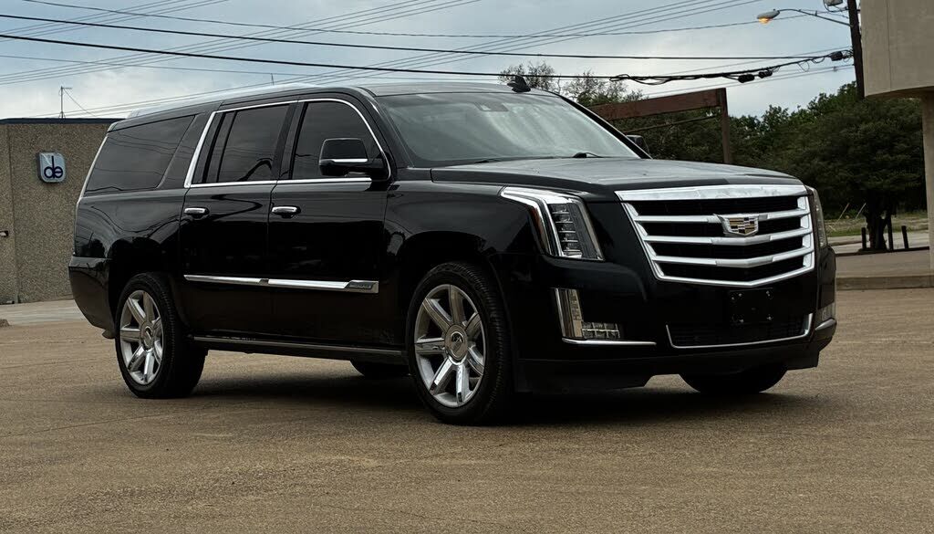 2016 CADILLAC Escalade