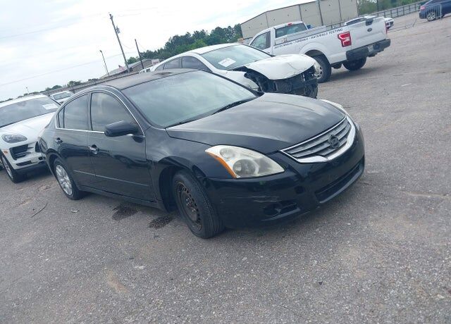 2012 NISSAN Altima