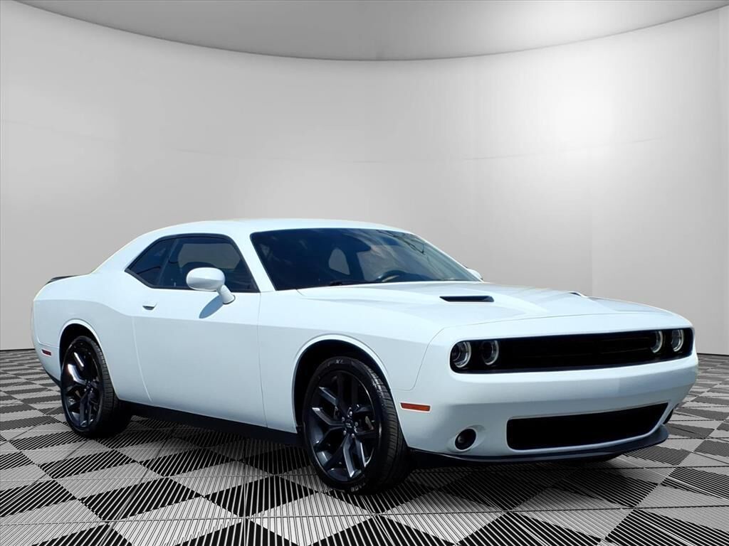 2022 DODGE Challenger