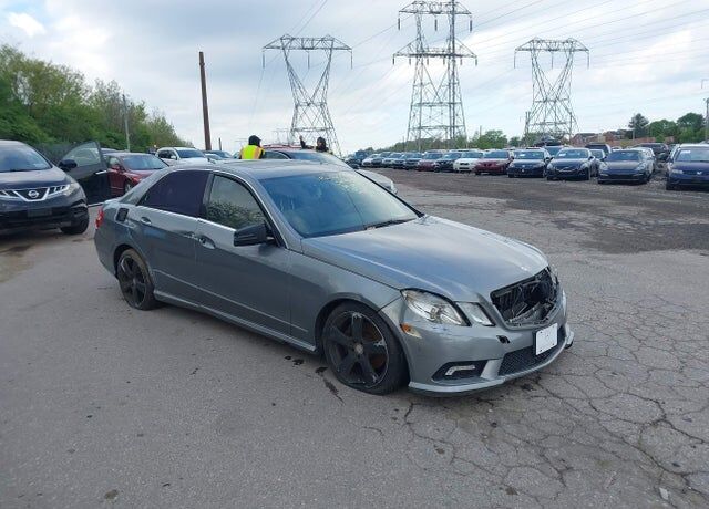 2011 MERCEDES-BENZ E-Class