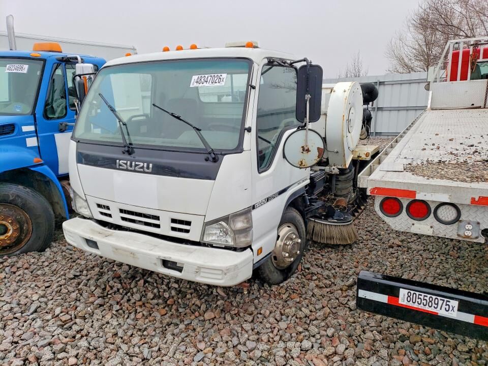 2006 ISUZU NPR