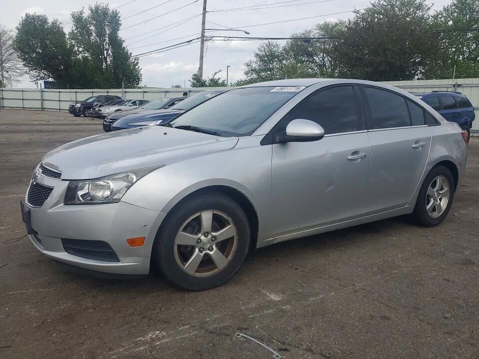 2014 CHEVROLET Cruze