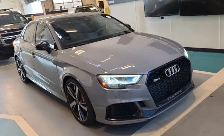 2019 AUDI RS3
