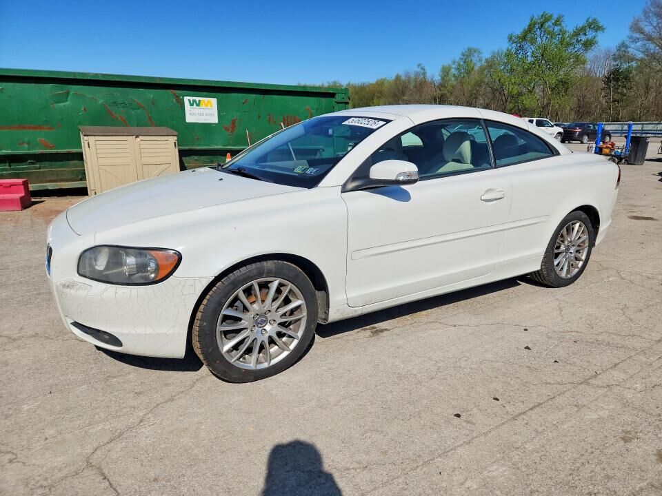 2009 VOLVO C70