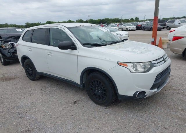 2015 MITSUBISHI Outlander