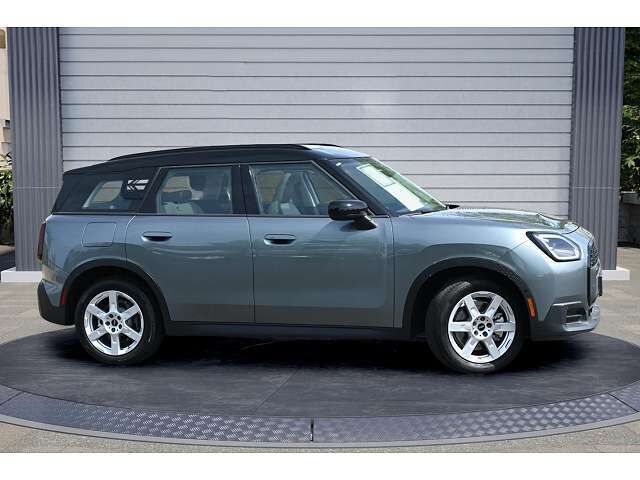 2025 MINI Countryman