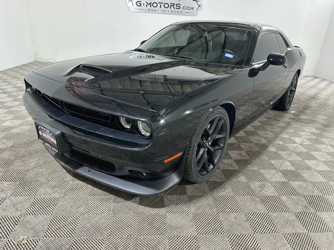 2022 DODGE Challenger
