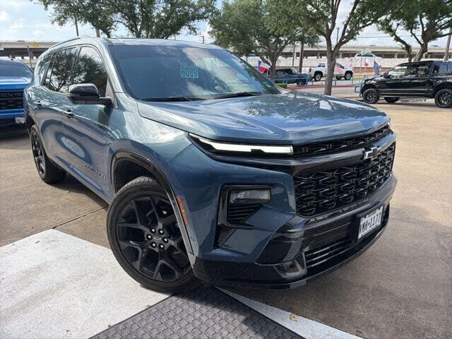 2024 CHEVROLET Traverse