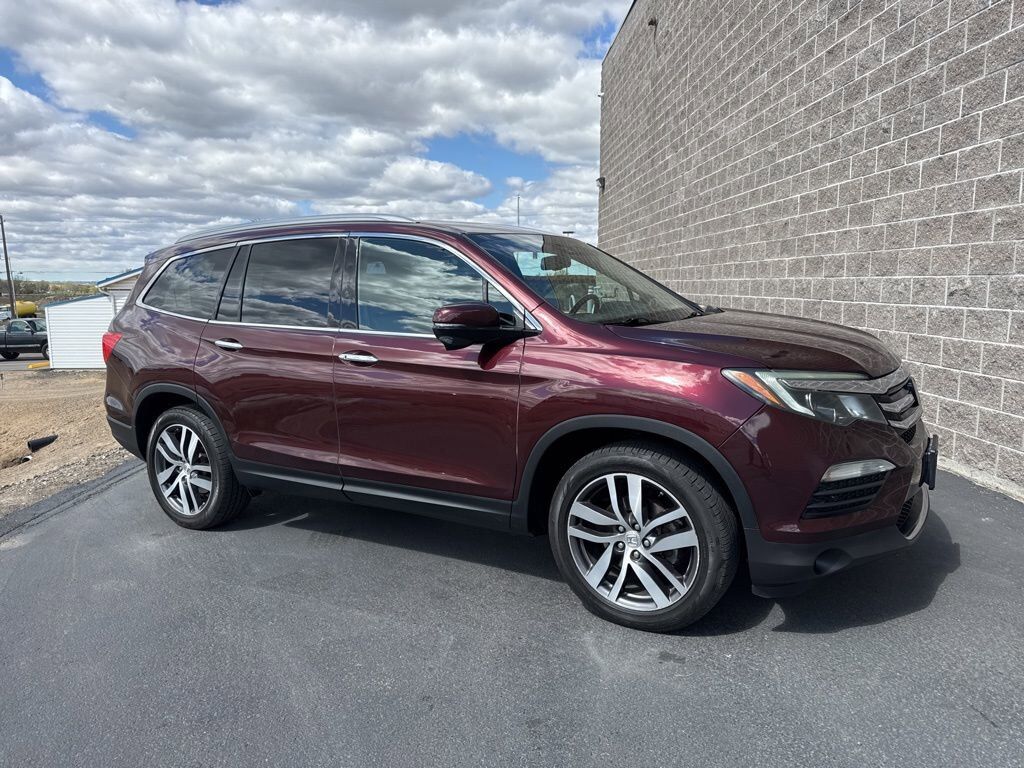 2017 HONDA Pilot