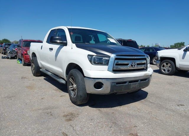 2008 TOYOTA Tundra