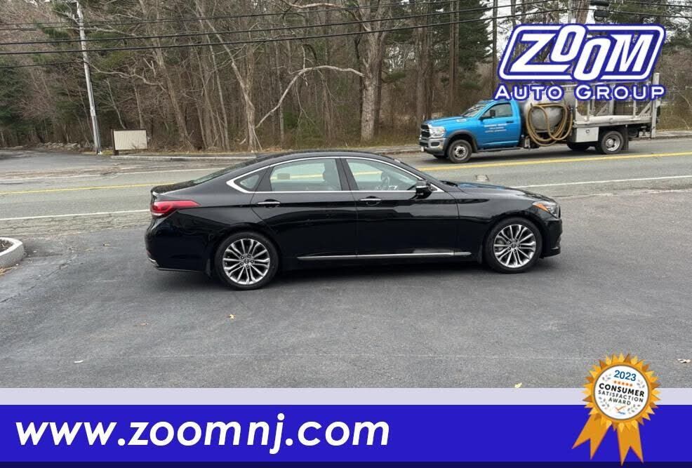 2015 HYUNDAI Genesis