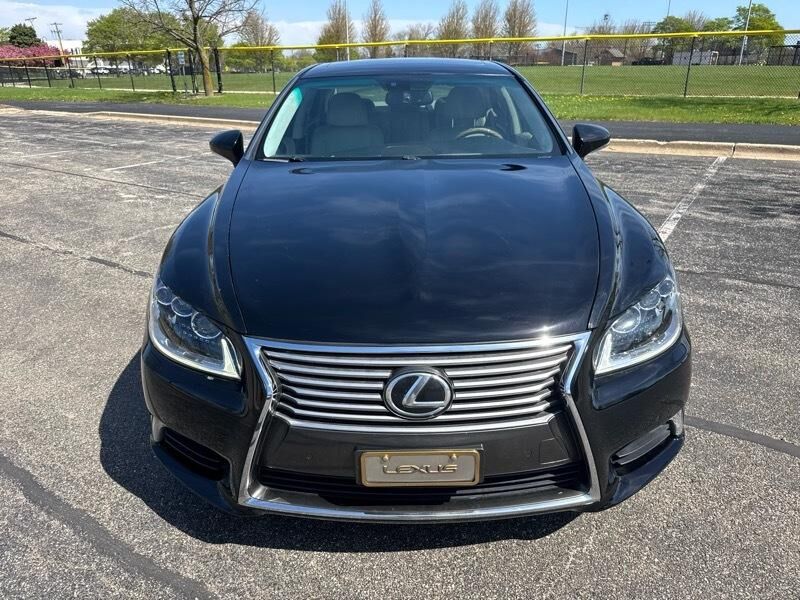 2015 LEXUS LS