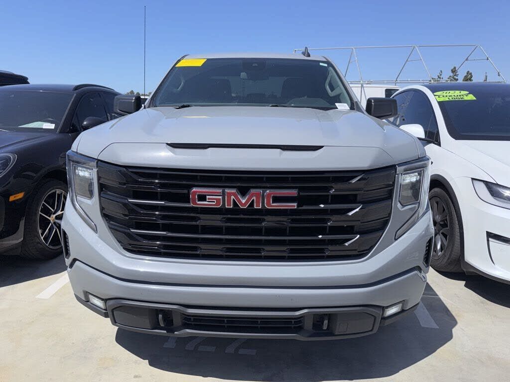 2024 GMC Sierra