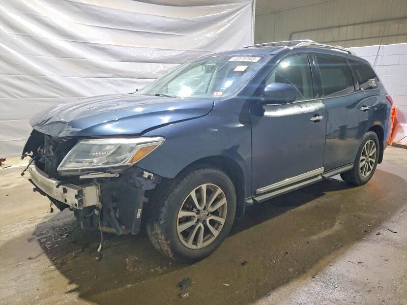 2016 NISSAN Pathfinder