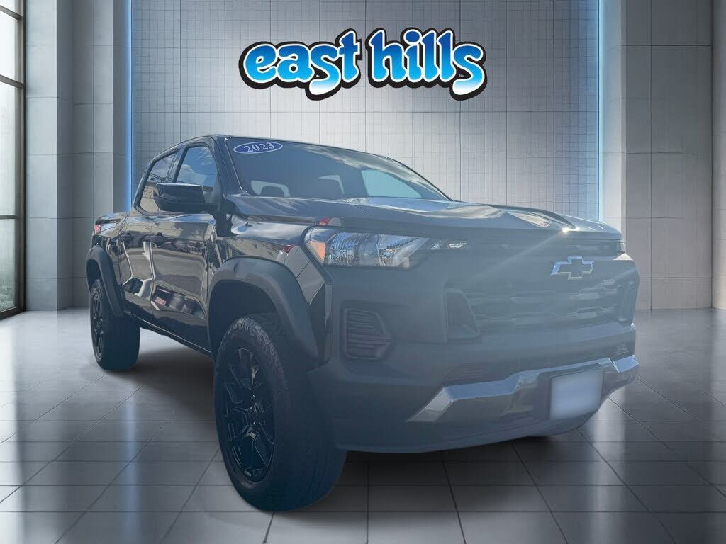 2023 CHEVROLET Colorado