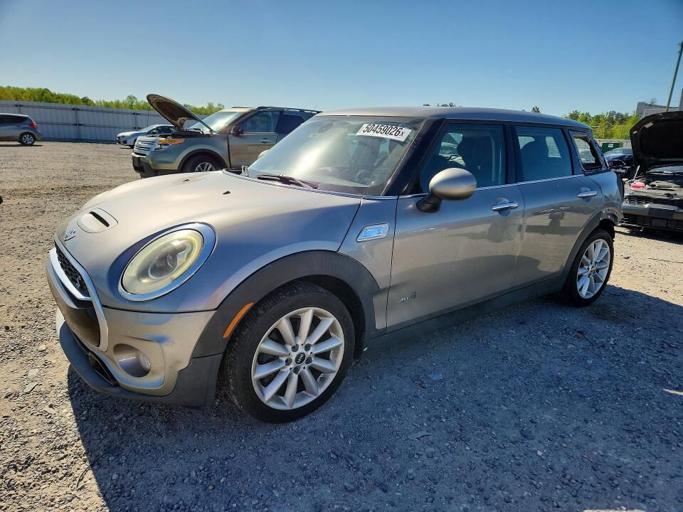 2017 MINI Clubman