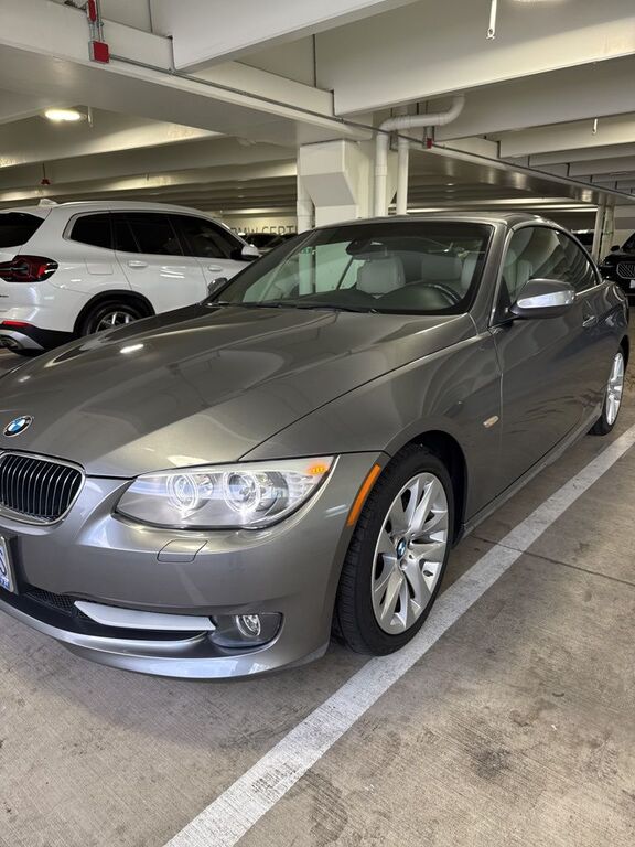 2011 BMW 3 Series