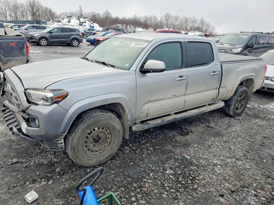 2017 TOYOTA Tacoma