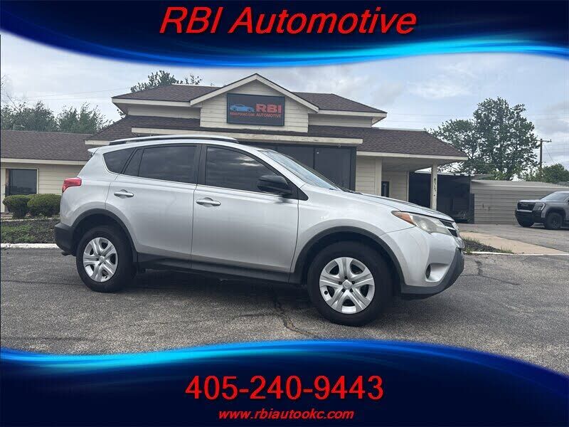 2015 TOYOTA RAV4