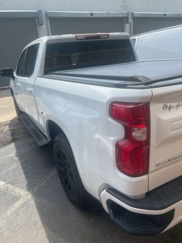 2024 CHEVROLET Silverado