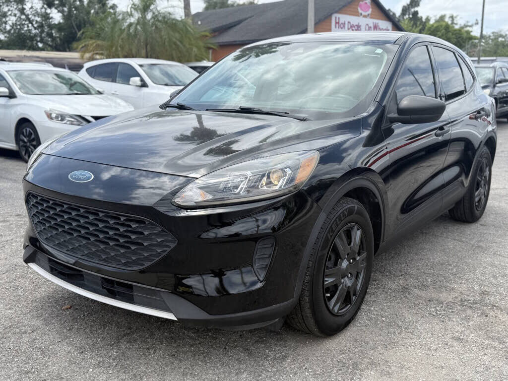 2020 FORD Escape