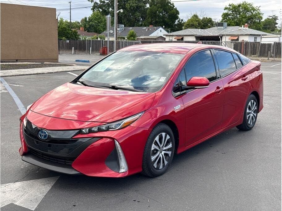 2020 TOYOTA Prius