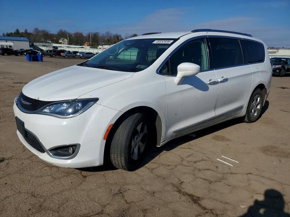 2017 CHRYSLER Pacifica