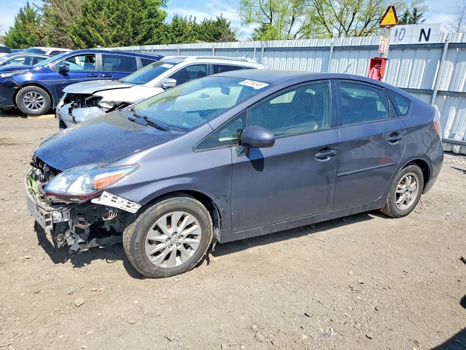 2015 TOYOTA Prius