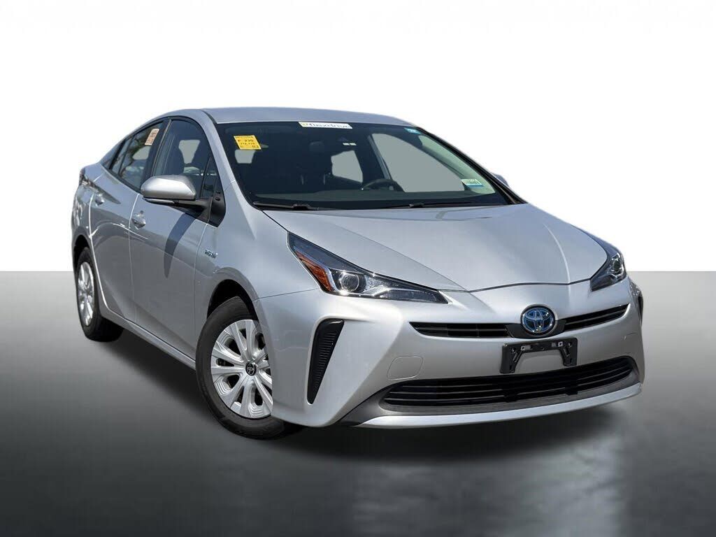 2022 TOYOTA PRIUS