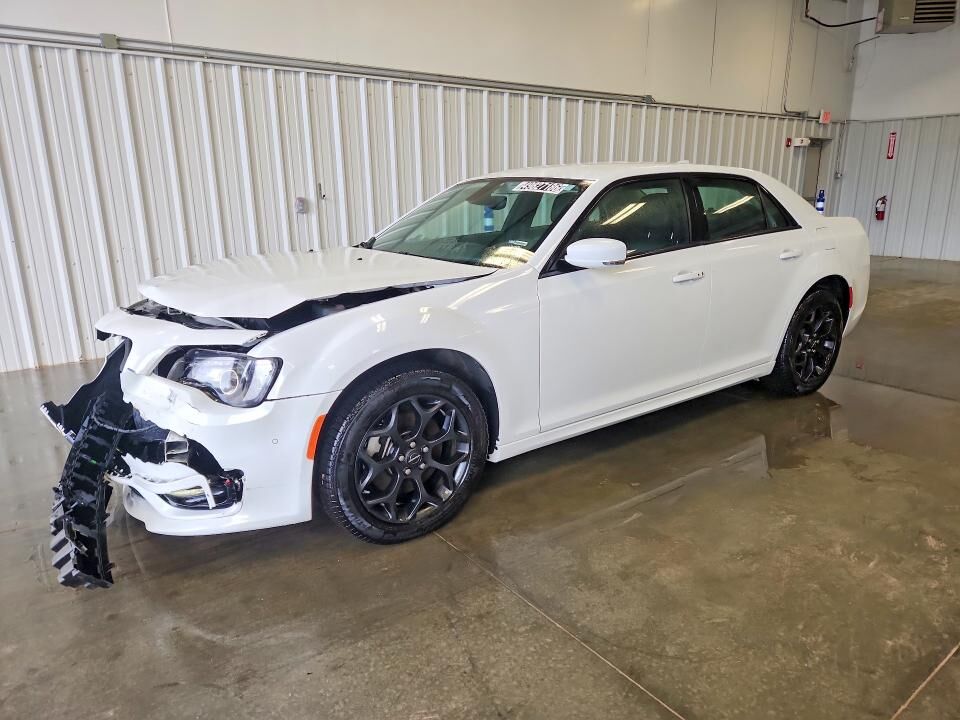 2023 CHRYSLER 300
