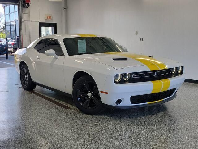 2016 DODGE Challenger